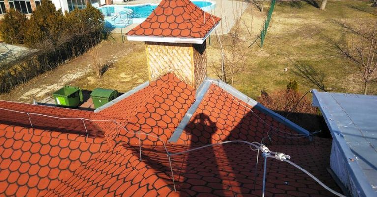 A zsindely tető előnyei